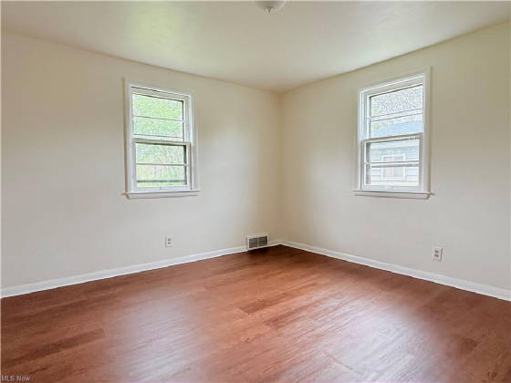 23507thNE9.jpg